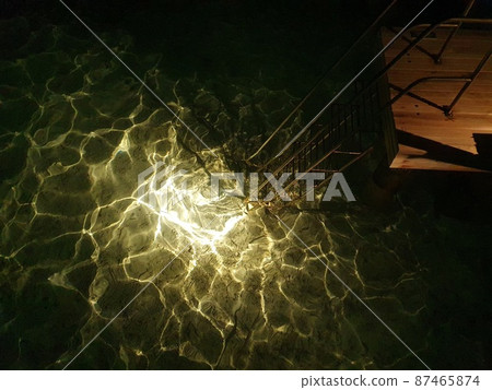 馬爾代夫夜海照明 87465874