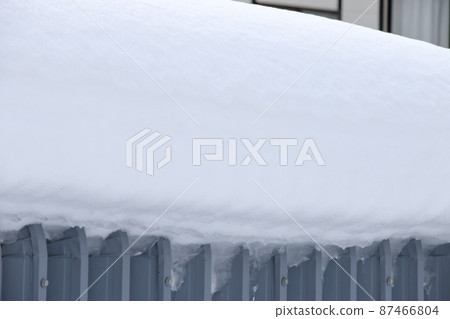 Garage, carport, snow, snowfall, winter, Hokkaido, snow scene, garage, outdoor, roof, heavy snowfall 87466804