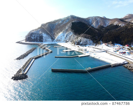 Aerial view of Wakimoto fishing port in Shiriuchi-cho, Hokkaido in early spring 87467786