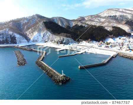 Aerial view of Wakimoto fishing port in Shiriuchi-cho, Hokkaido in early spring 87467787