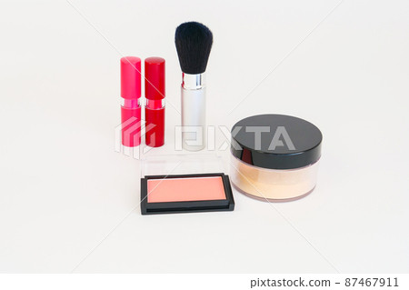 Cosmetics / cosmetics image 87467911