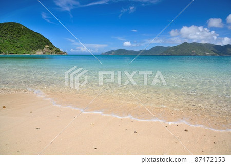 奄美大島 Kakeromajima 翡翠藍 Saneku Beach 奄美大島 Kakeromajima 翡翠藍 Saneku Beach 87472153