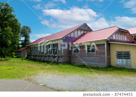Gymnasium of an elementary school that was closed in Hokkaido 87474455