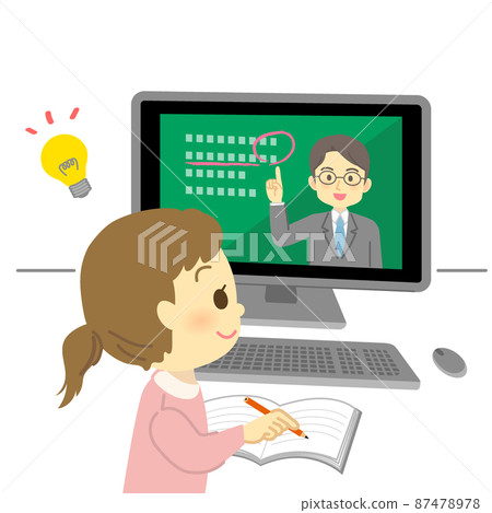 插圖素材：一個微笑的小學生（女孩/燈泡標記）從老師那裡上在線課程，看著電腦屏幕 87478978
