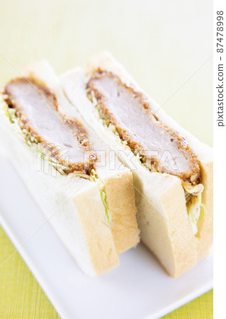 美味的炸肉排三明治 美味的炸肉排三明治 87478998