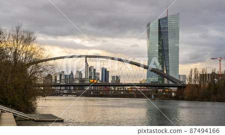 European Central Bank and financial district in Frankfurt 87494166
