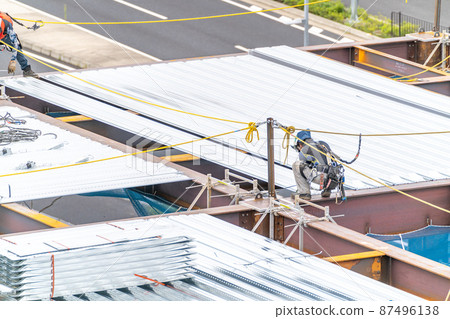 Construction site Steel frame construction Deck plate Construction High-altitude work Jump safety belt Lanyard stanchion Main rope support 87496138