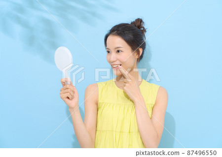 牙科護理淺藍色背景 牙科護理淺藍色背景 87496550