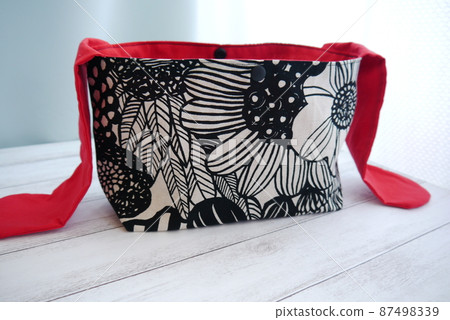 Lunch bag Lunch bag 87498339