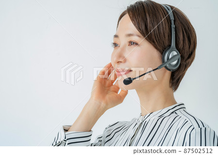Operator headset business female Operator headset business female 87502512