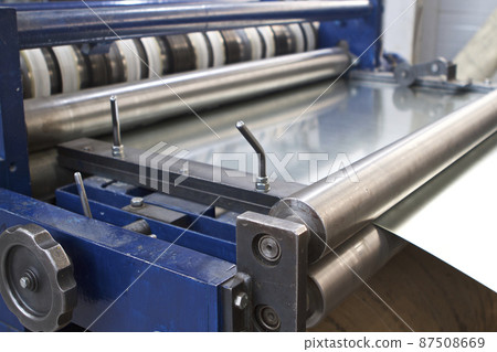 Elements of various sections of the galvanized steel processing line in rolls. Elements of various sections of the galvanized steel processing line in rolls. 87508669