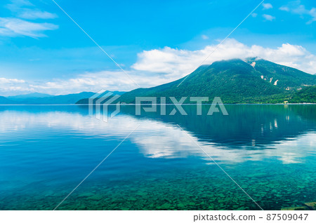 Lake Shikotsu, Hokkaido-Summer scenery of Lake Shikotsu blue- Lake Shikotsu, Hokkaido-Summer scenery of Lake Shikotsu blue- 87509047