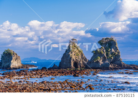 (Shizuoka Prefecture) Minamiizu Ounohama's Shutomeiwa / Suzumeiwa 87510115