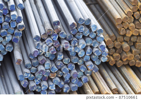 Reinforcing bars with a periodic profile in the packs are stored in the metal products warehouse 87510661