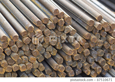 Reinforcing bars with a periodic profile in the packs are stored in the metal products warehouse 87510671