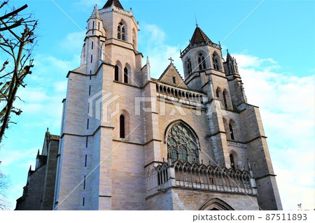 Church of Saint Benigne in Dijon 87511893