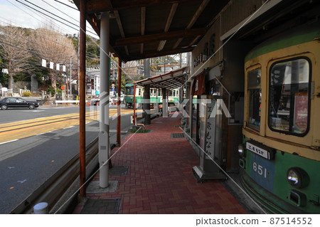 March Fujisawa 175 Enoden (Enoshima Electric Railway) and Japanese sweets Tsukasa Ogiya / Ryuguchiji-mae intersection March Fujisawa 175 Enoden (Enoshima Electric Railway) and Japanese sweets Tsukasa Ogiya / Ryuguchiji-mae intersection 87514552