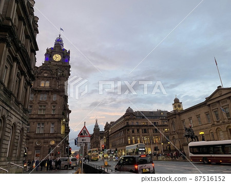 Scotland has a view of Edinburgh 87516152