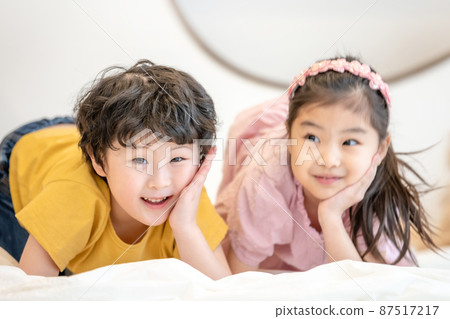 兒童生活方式放鬆假期家庭 87517217