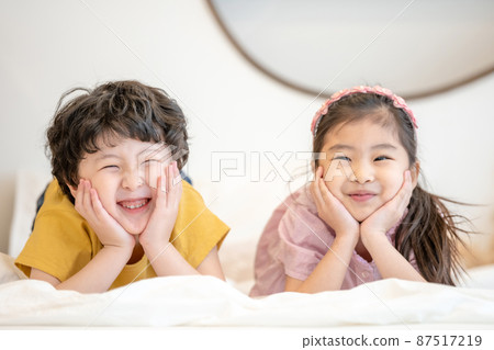 兒童生活方式放鬆假期家庭 87517219