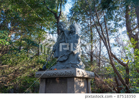 Izanagi and Izanami statues Izanagi and Izanami statues 87518350