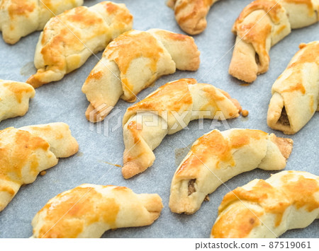 Homemade Walnut Croissants 87519061