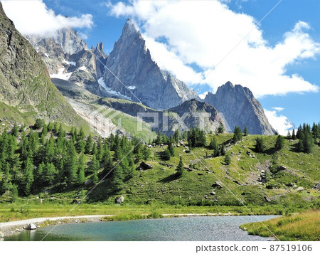 Italy Tour de Montblanc 87519106