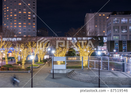 Night view around Shin-Urayasu Station / Urayasu City, Chiba Prefecture, taken in December Night view around Shin-Urayasu Station / Urayasu City, Chiba Prefecture, taken in December 87519546