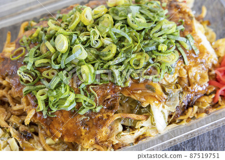 Okonomiyaki with delicious yakisoba 87519751