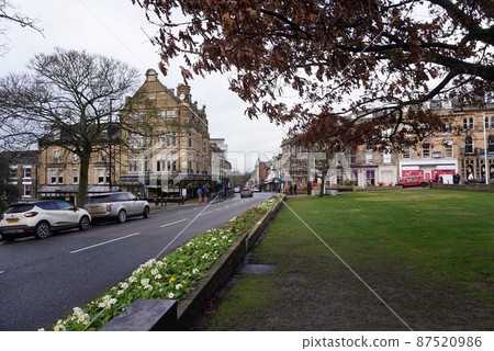 Townscape @ Harrogate 87520986