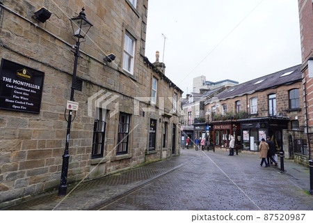 Townscape @ Harrogate 87520987