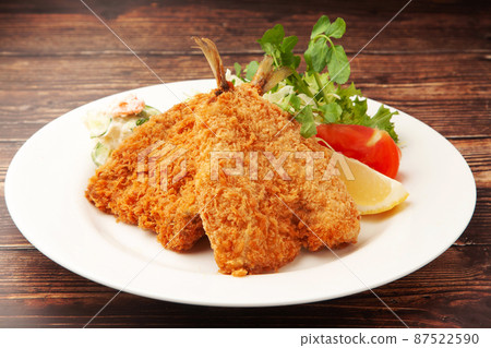 炸竹莢魚 87522590