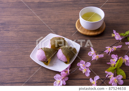 Cherry blossom Cherry blossom 87524638