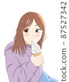 坐著吃軟服務的女孩 87527342