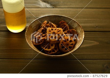 Lotus root chips Lotus root chips 87527629