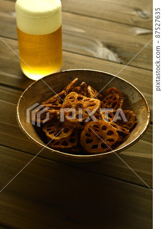 Lotus root chips Lotus root chips 87527635