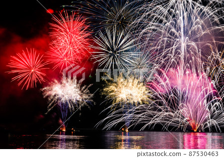 Lake Toya, Hokkaido-Long Run Fireworks Festival- 87530463