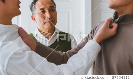 姐弟吵架 87534111