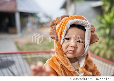 toddler to cry toddler to cry 87535162