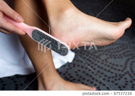 Foot with foot file, Cleansing the heel Foot with foot file, Cleansing the heel 87537238