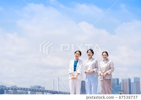 商務藍天3女 87538737