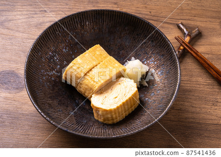 Sushi roll egg 87541436