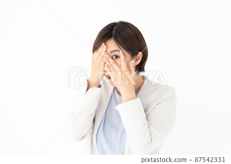 遮住眼睛的女人 87542331