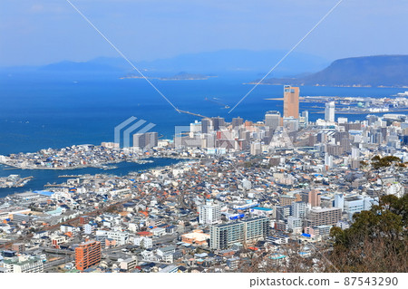 [Kagawa Prefecture] Takamatsu city area under sunny weather 87543290