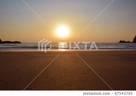 Sea Sunset 87543785