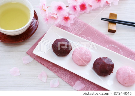 Botamochi和Sakuramochi 87544045