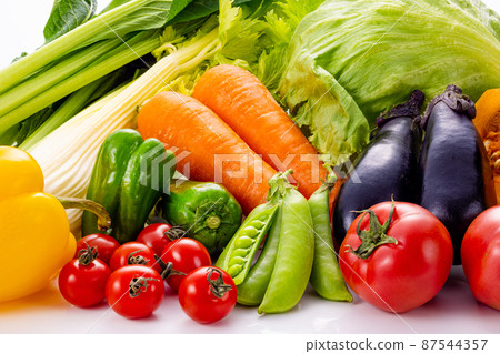 Image of a group of vegetables 87544357