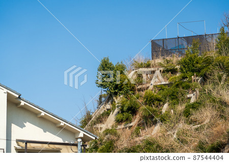 Retaining wall to prevent sediment-related disasters 87544404