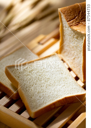 Pan brand image 87544733