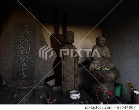 Roadside Kannon statue 87544867